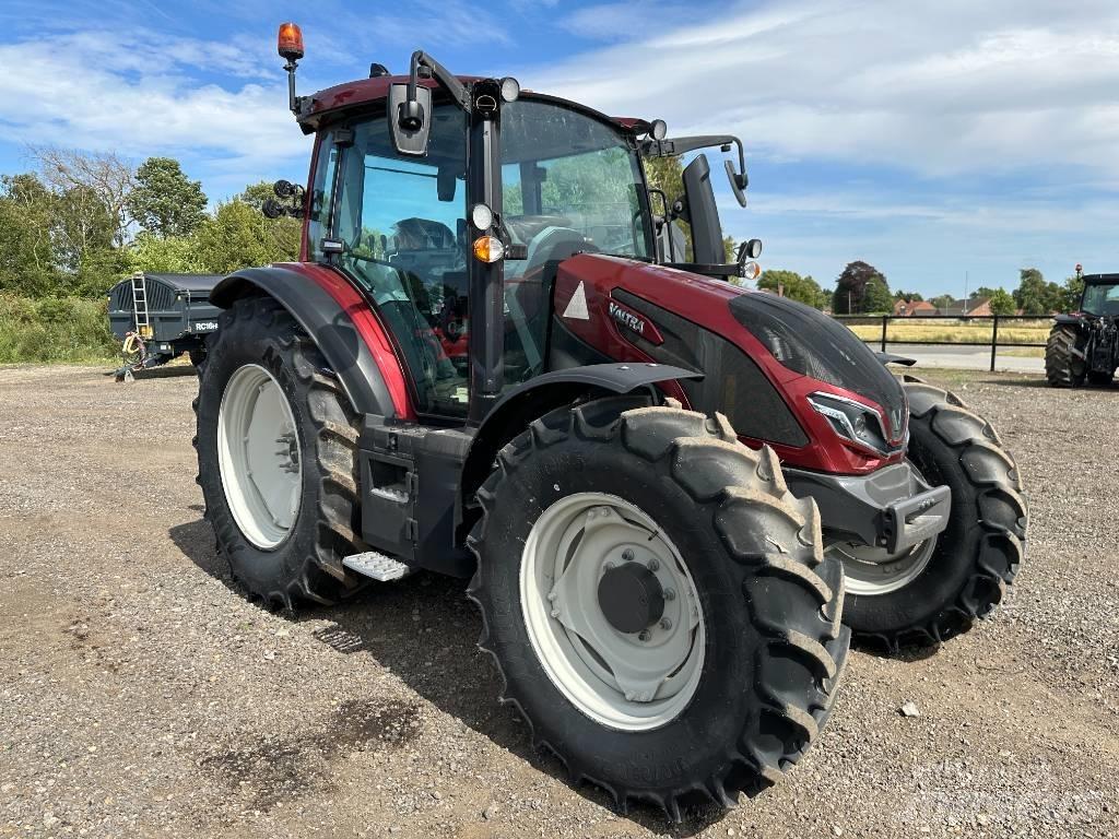 Valtra G 115 Active الجرارات