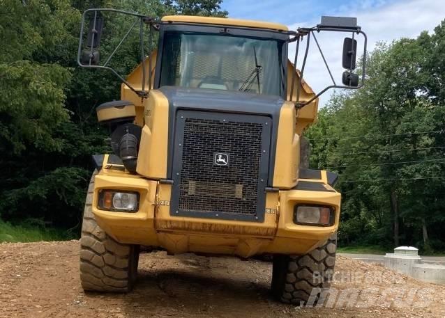John Deere 300 D ساحبات مفصلية