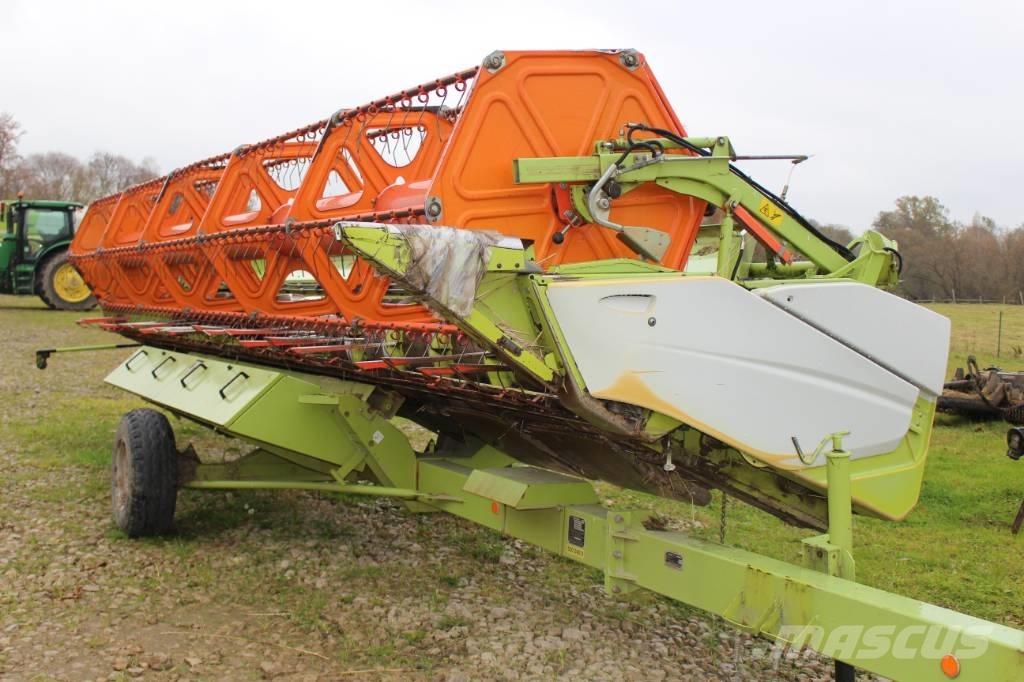 CLAAS Tucano 480 حصادات