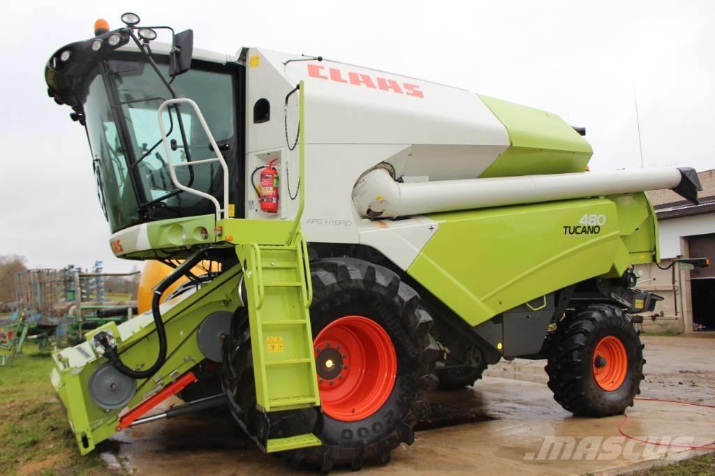 CLAAS Tucano 480 حصادات