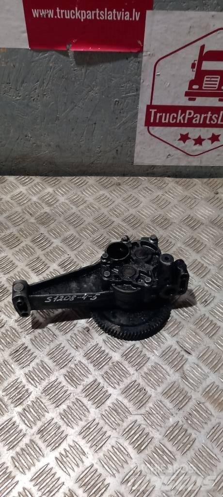 Scania 94 D   1385573 محركات
