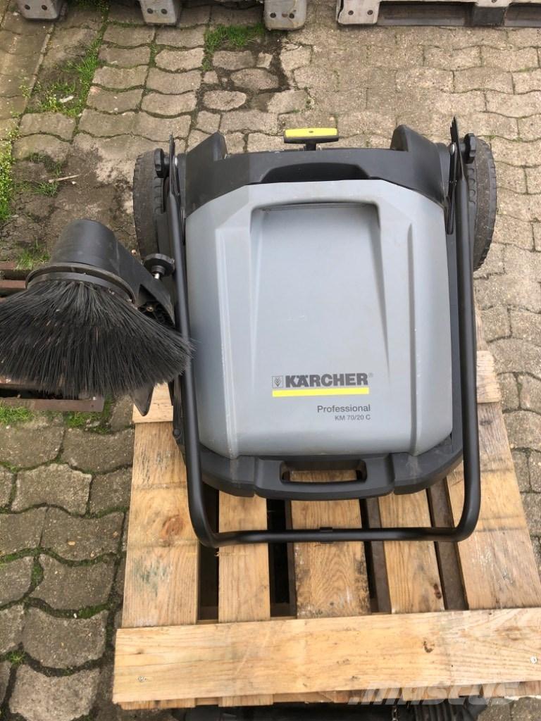 Kärcher KM 70/20 C كناسات