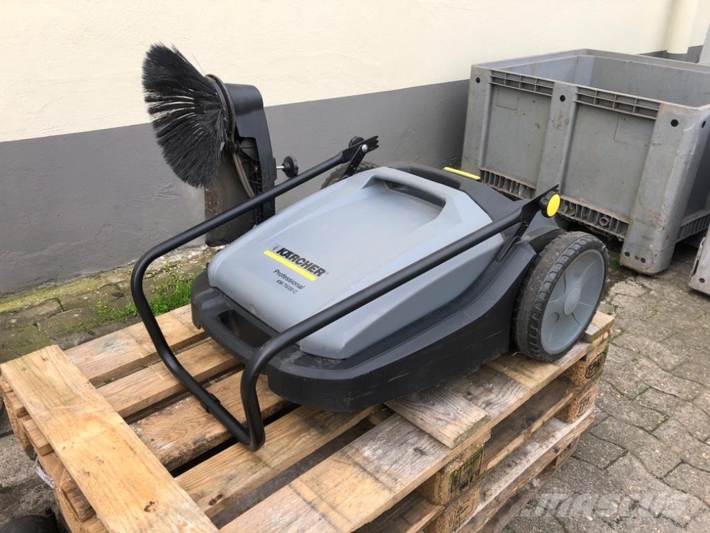 Kärcher KM 70/20 C كناسات