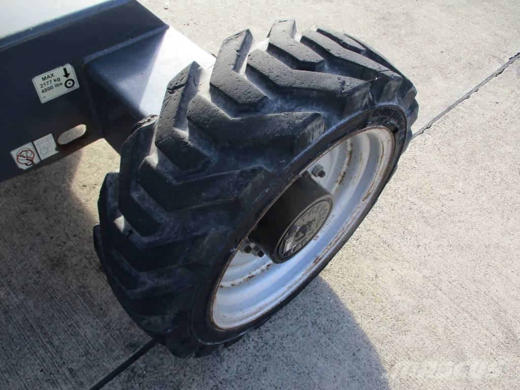 JLG 340 AJ (511) رافعات ذراع ذاتية الحركة مدمجة