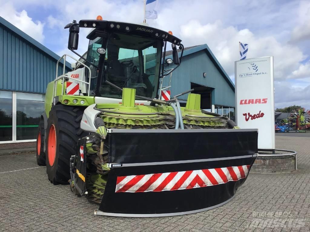 CLAAS Jaguar 960 4WD حصادات