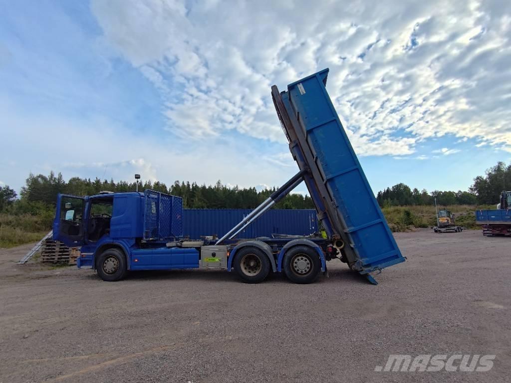 Scania P 400 شاحنات الرافعات الخطافية