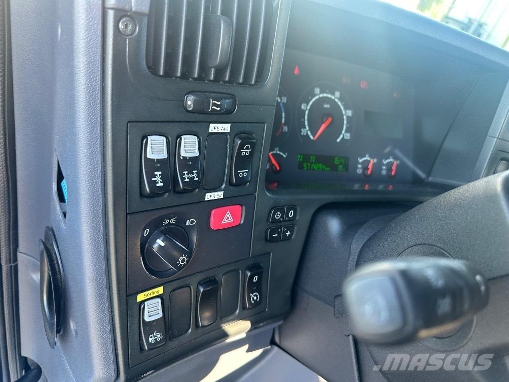 Scania R420 8X4/4 شاحنات الرافعات الخطافية