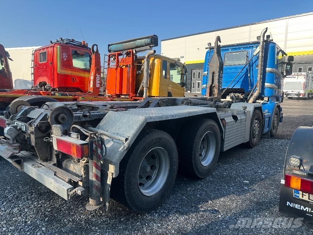 Scania R420 8X4/4 شاحنات الرافعات الخطافية