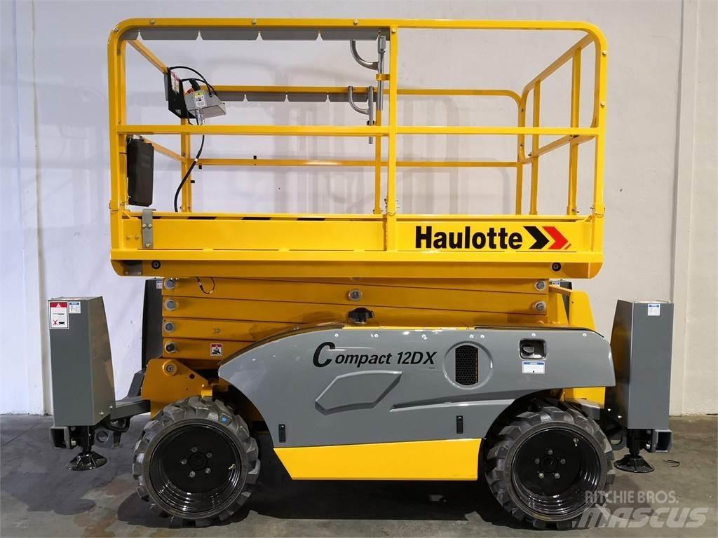 Haulotte C12DX رافعات مقصية الشكل