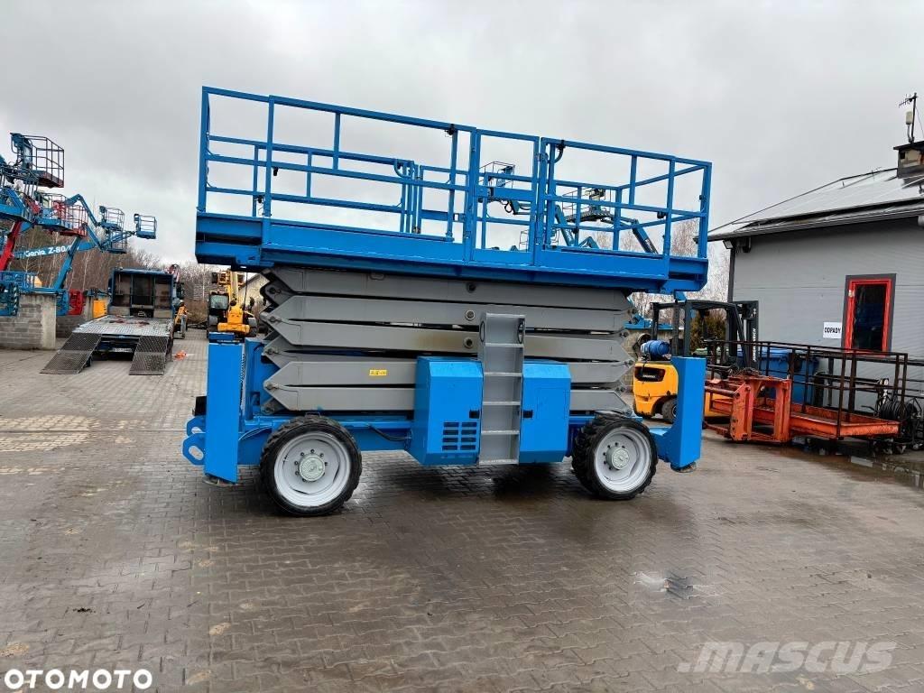 Genie GS 5390 رافعات مقصية الشكل