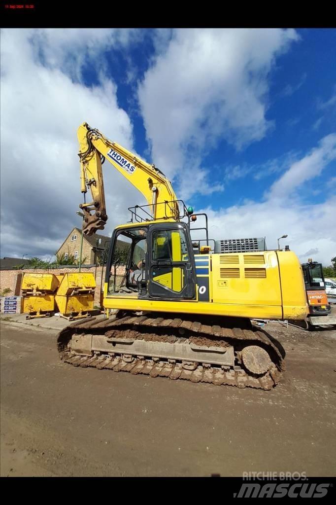 Komatsu PC 210 LC-11 حفارات زحافة