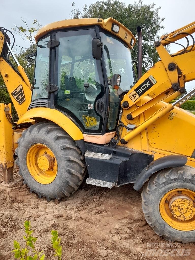 JCB 3 CX لوادر ذات جرافات عكسية
