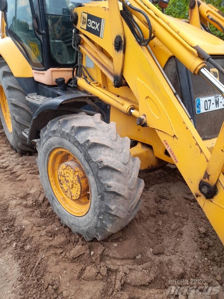 JCB 3 CX لوادر ذات جرافات عكسية