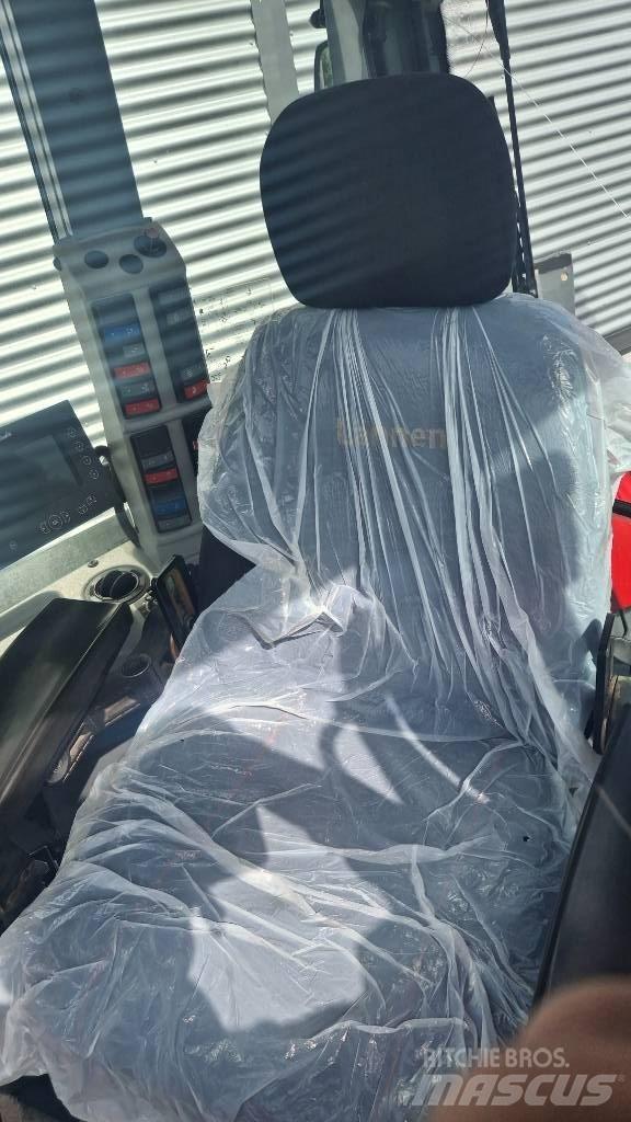 Lännen 8600 G لوادر ذات جرافات عكسية