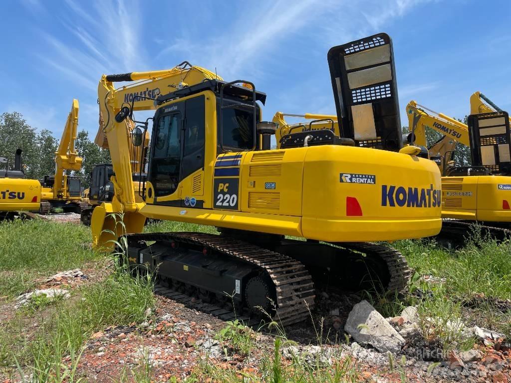 Komatsu PC 220 حفارات زحافة