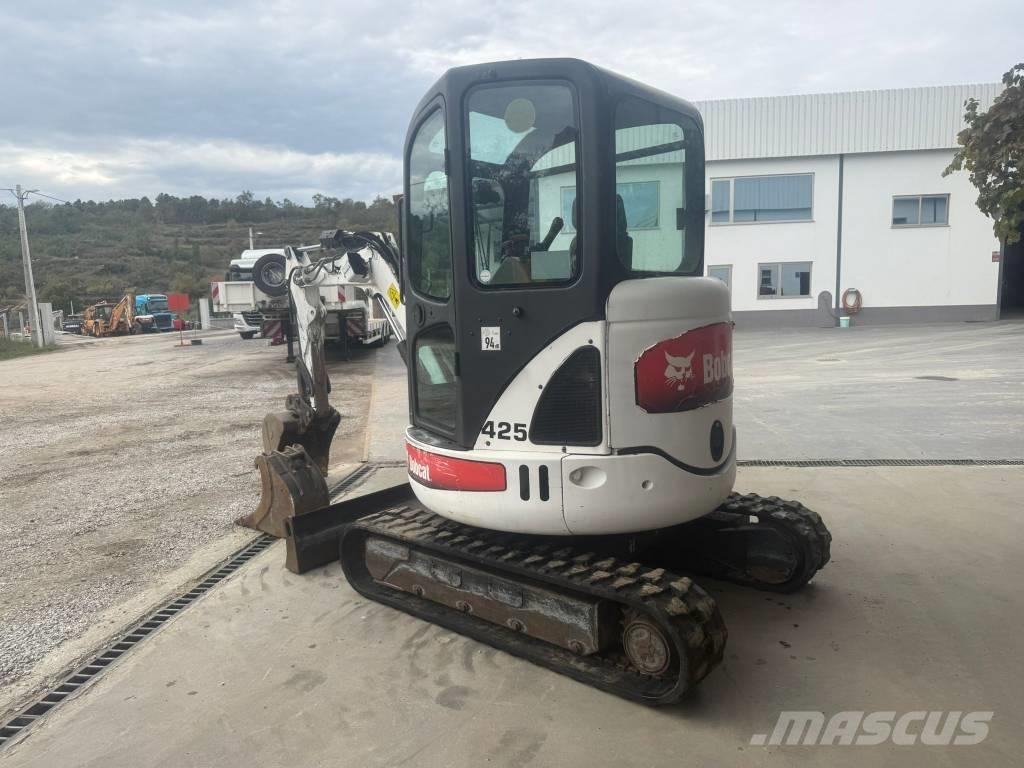 Bobcat 425 حفارات صغيرة أقل من 7 طن (حفارات صغيرة)