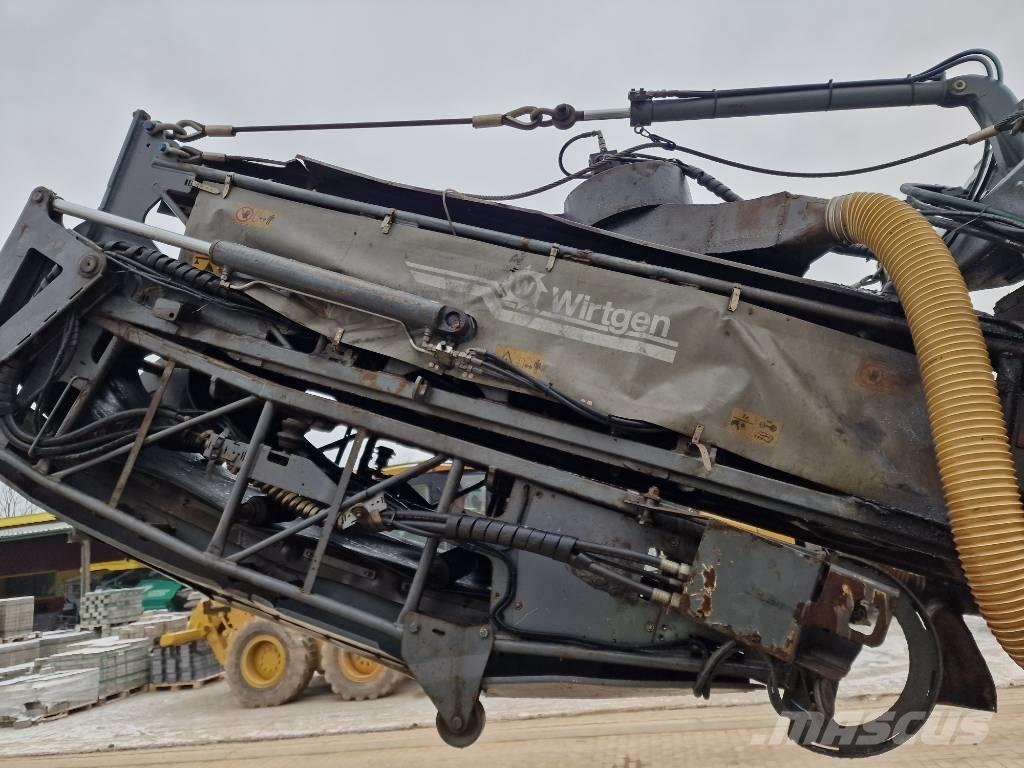 Wirtgen W 210i ماكينات الكشط البارد للأسفلت