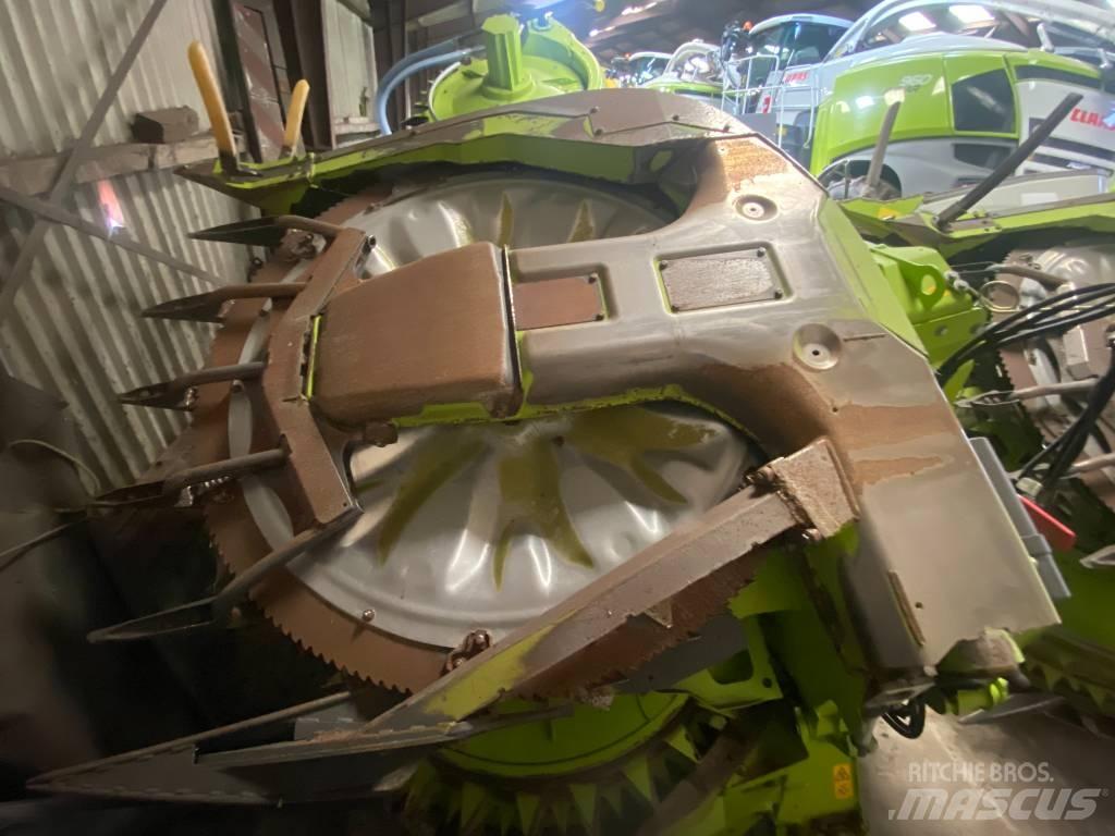 CLAAS Orbis 600 AC علافات ذاتية الدفع