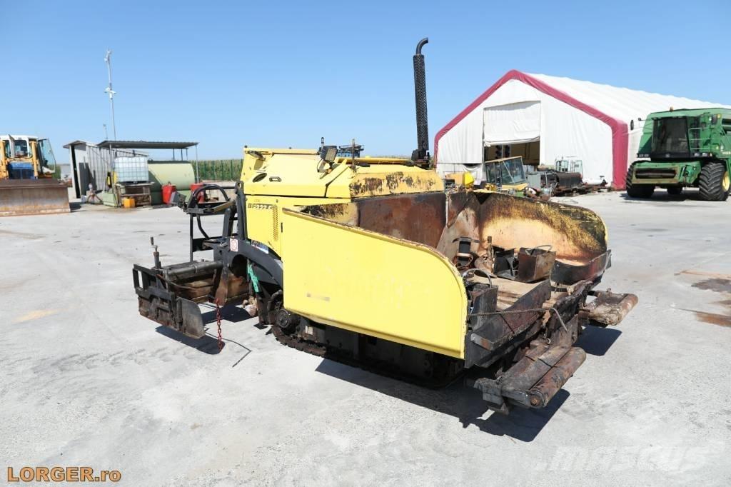 Bomag BF 222 C معدات السفلتة