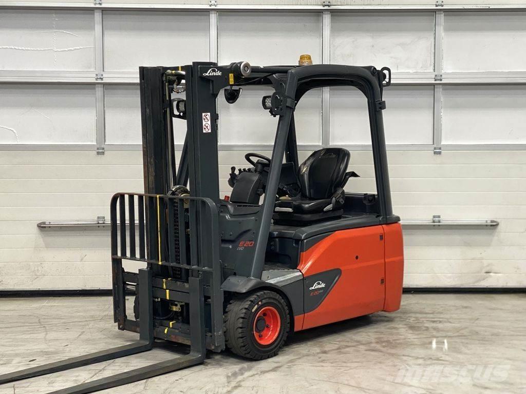 Linde E20L شاحنات ذات رافعات شوكية تعمل بالكهرباء