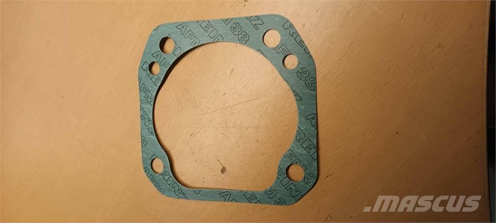 Ponsse NAF7319068 هيدروليات