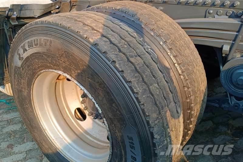Volvo FMX 440 شاحنات أخرى