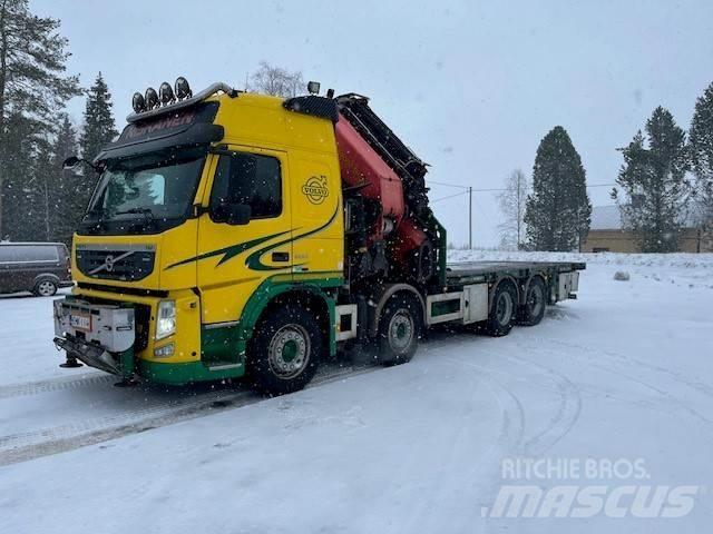 Volvo FM 13 8*4 شاحنات الرافعات