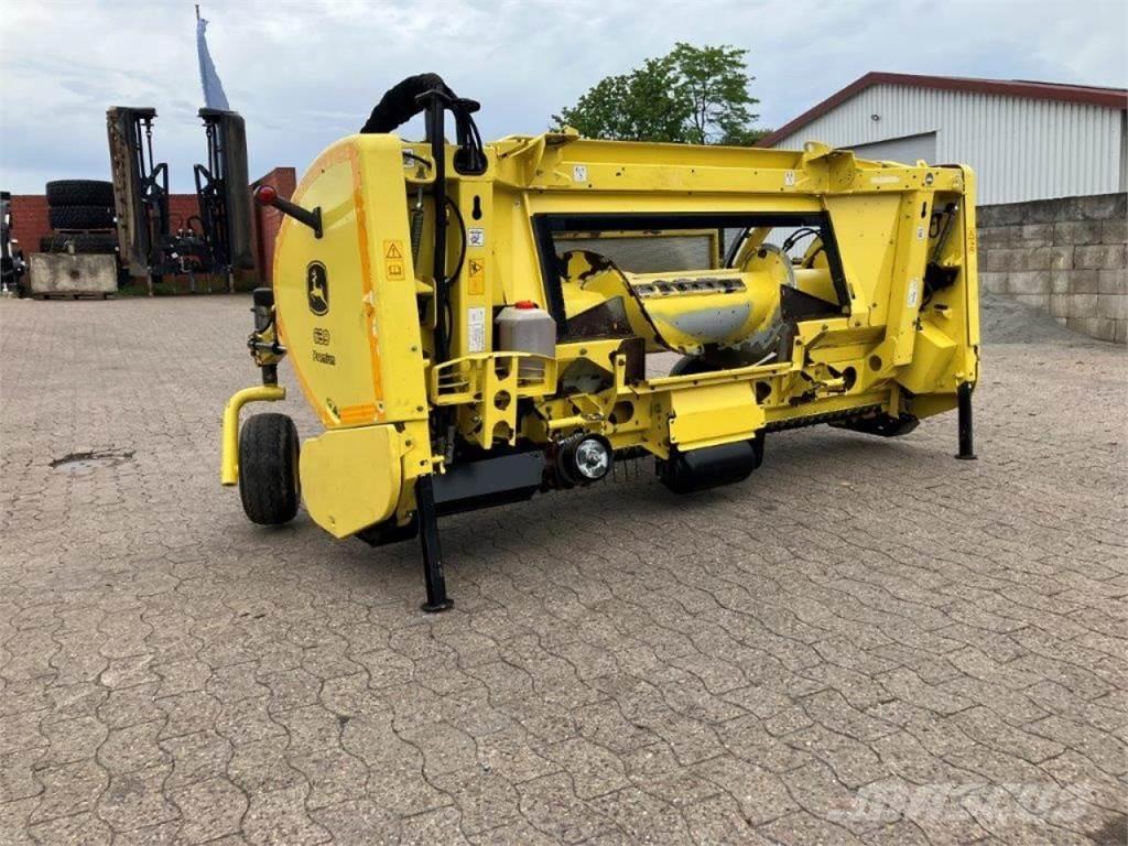 John Deere 639 ملحقات الحصادات