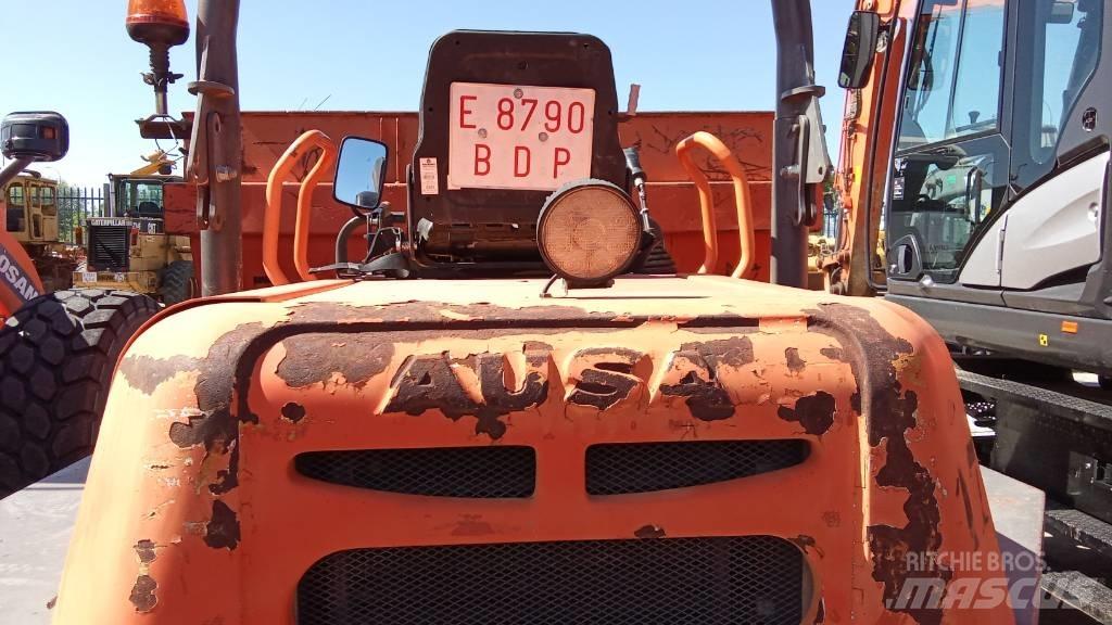 Ausa D 600 AP عربات نقل قلابة للمواقع