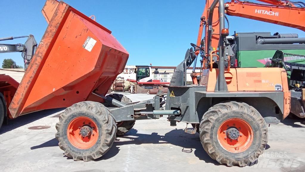 Ausa D 600 AP عربات نقل قلابة للمواقع