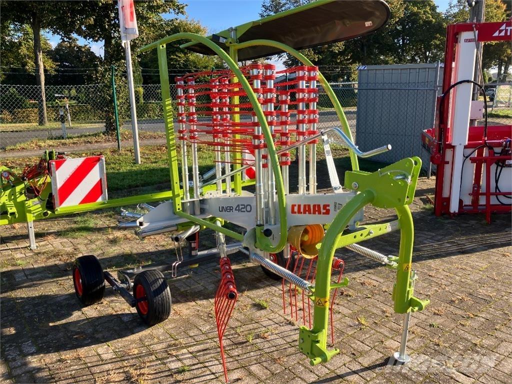 CLAAS Liner 420 معدات حصد