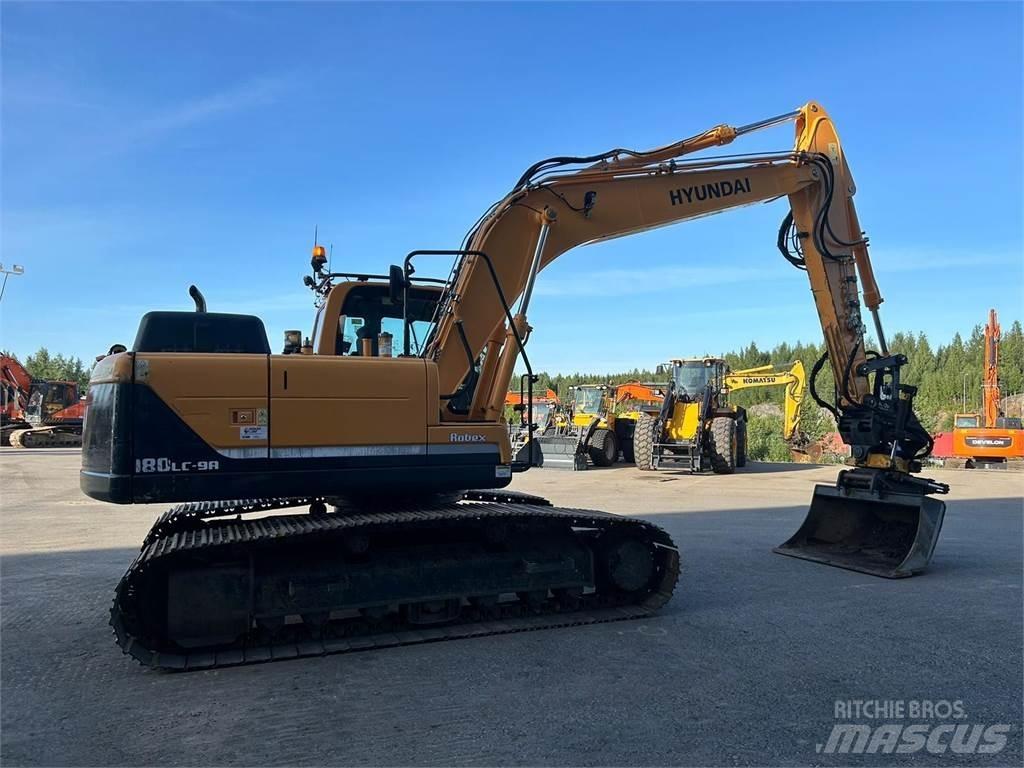 Hyundai R180LC-9A حفارات زحافة
