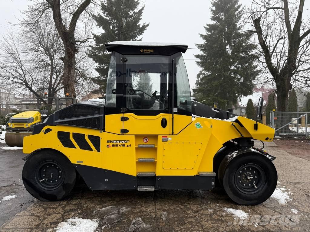 Bomag BW 28 RH مداحل ذات إطارات هوائية
