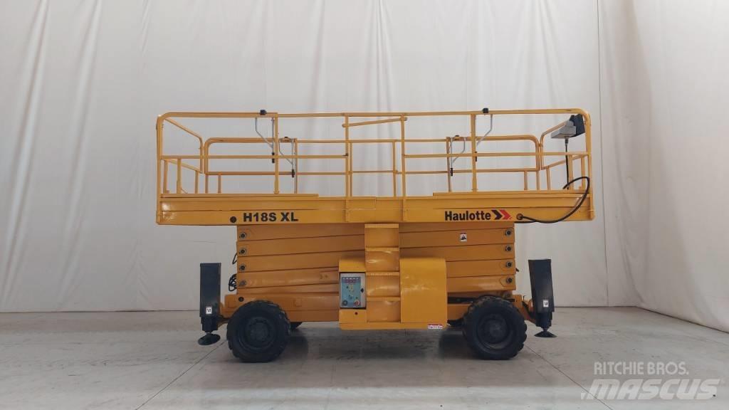 Haulotte HA 18 SXL رافعات مقصية الشكل