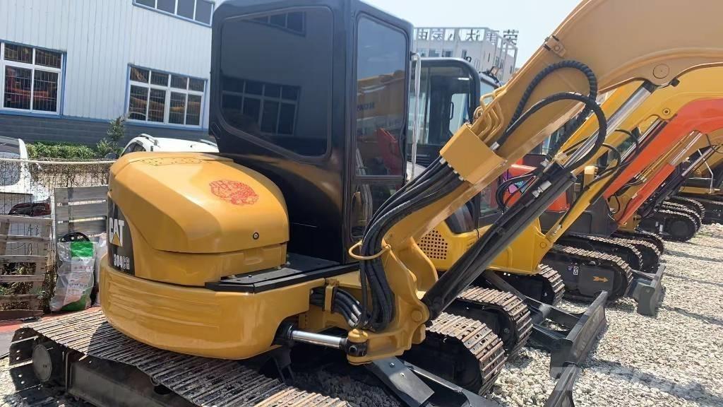 CAT 304 CR حفارات صغيرة أقل من 7 طن (حفارات صغيرة)