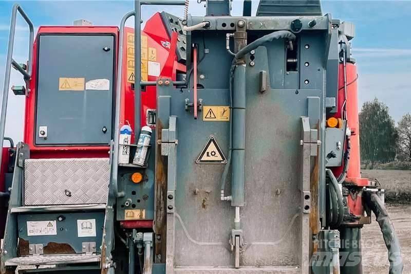 Wirtgen W100Fi شاحنات أخرى
