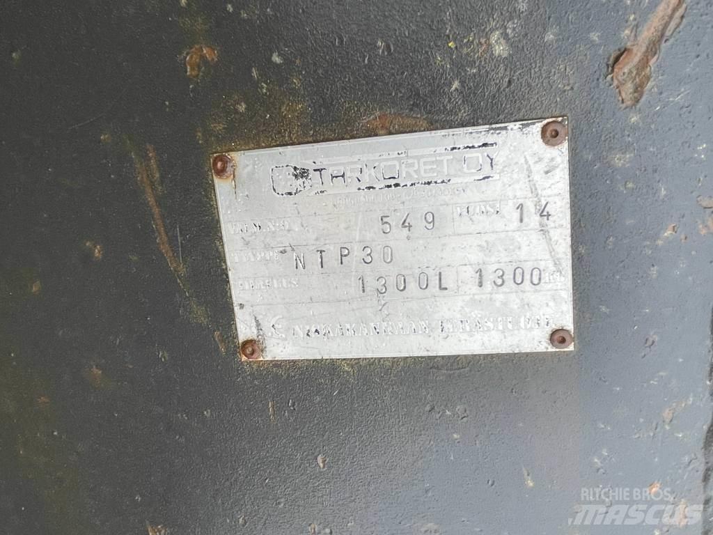 Komatsu PC 290 LC حفارات زحافة