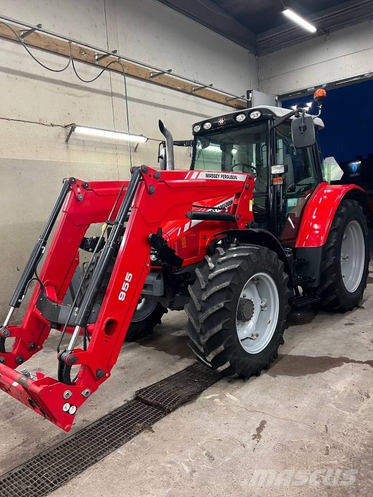 Massey Ferguson 5455 الجرارات