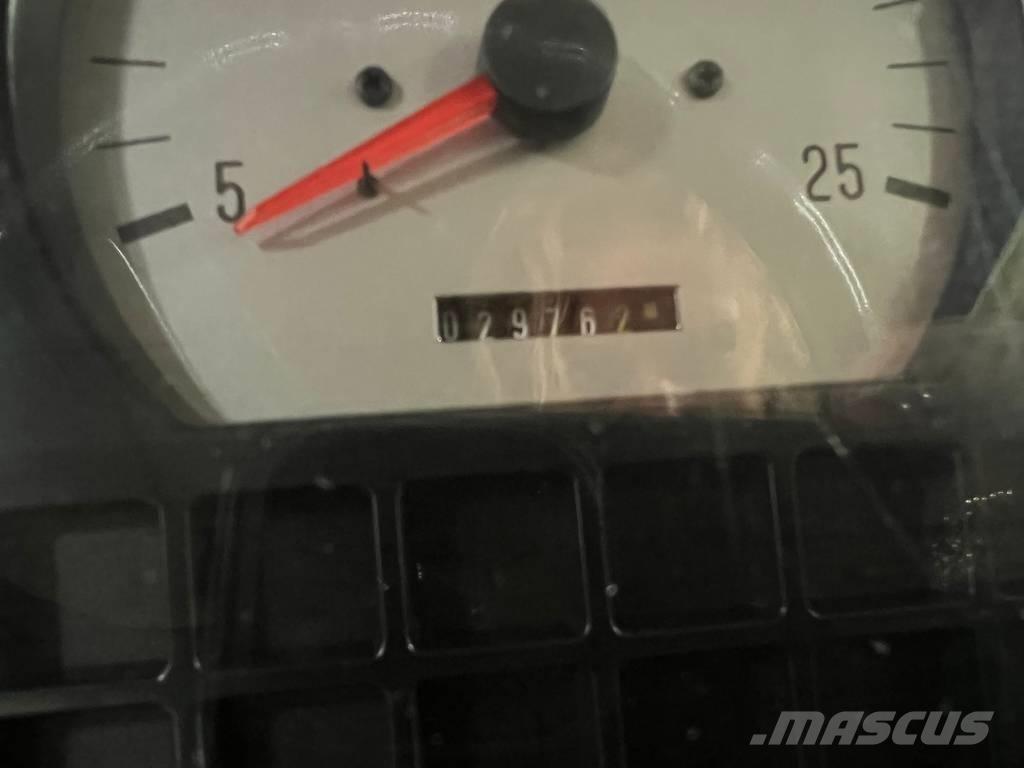 Massey Ferguson 5455 الجرارات