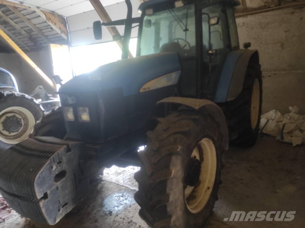 New Holland TM 130A الجرارات