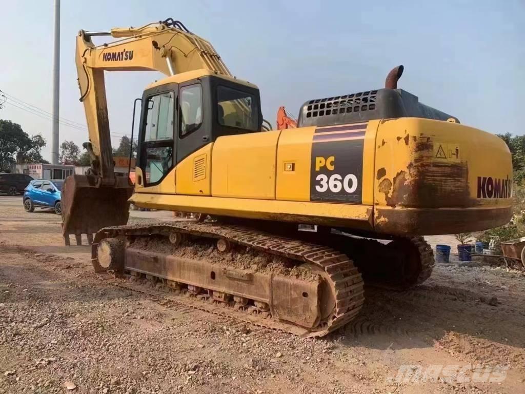 Komatsu PC 360 حفارات زحافة