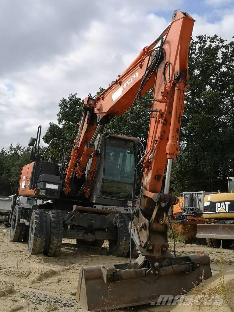 Hitachi ZX 130 W حفارات بعجل