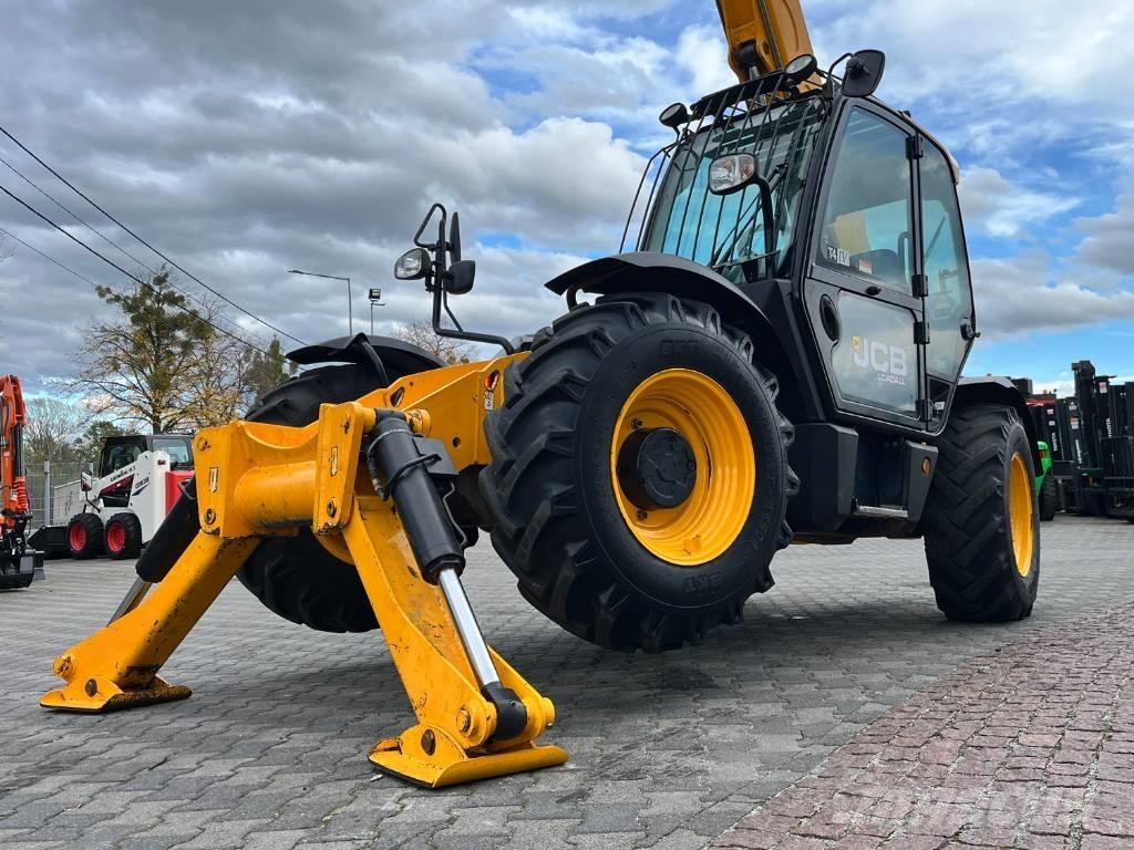 JCB 533-105 مناولات متداخلة