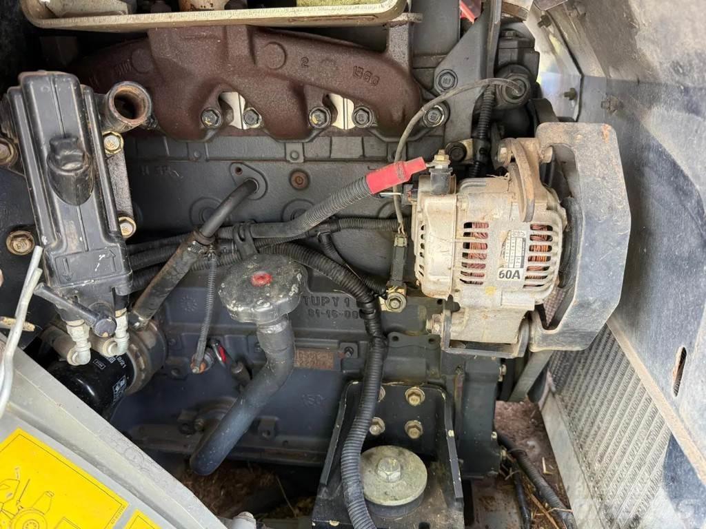 Komatsu WA70-5 لوادر بعجل