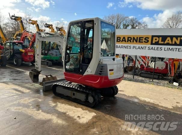 Takeuchi TB 228 حفارات صغيرة أقل من 7 طن (حفارات صغيرة)