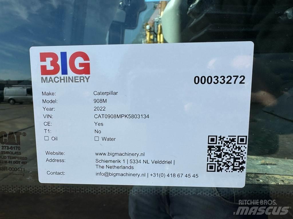 CAT 908M لوادر بعجل