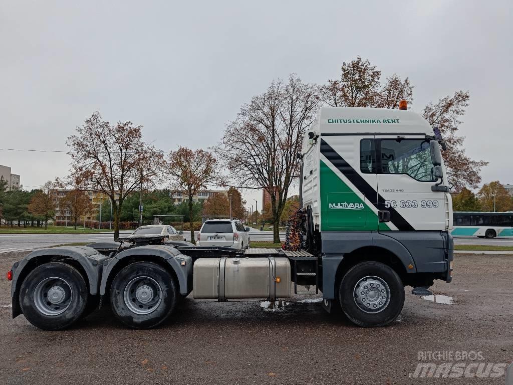 MAN TGA 33.440 وحدات الجر