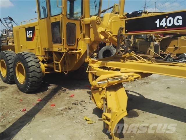 CAT 140 G معدات تمهيد الطرق