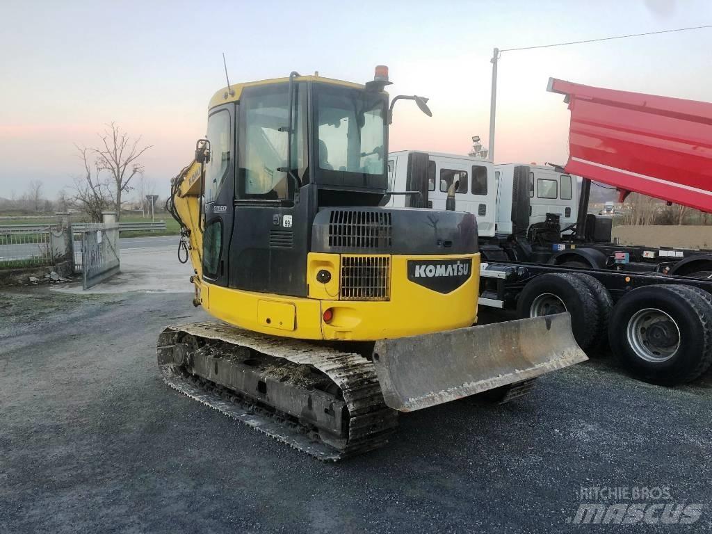 Komatsu PC 88 MR حفارات زحافة