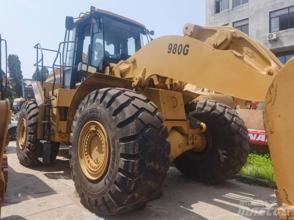 CAT 980 G لوادر بعجل